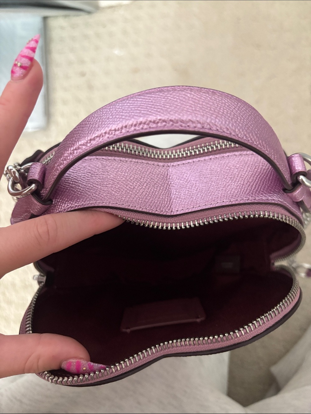 COACH Lilac/Purple Heart Crossbody Bag - Picture 5 of 6